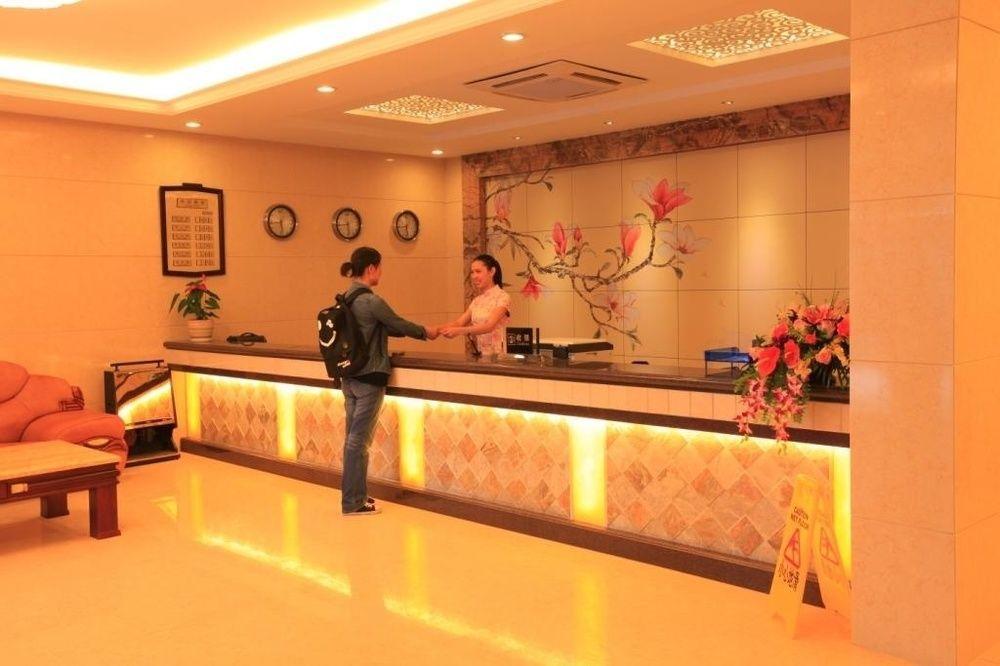 Yangshuo Hua Xiang Man Ting West Street Hotel Exterior foto