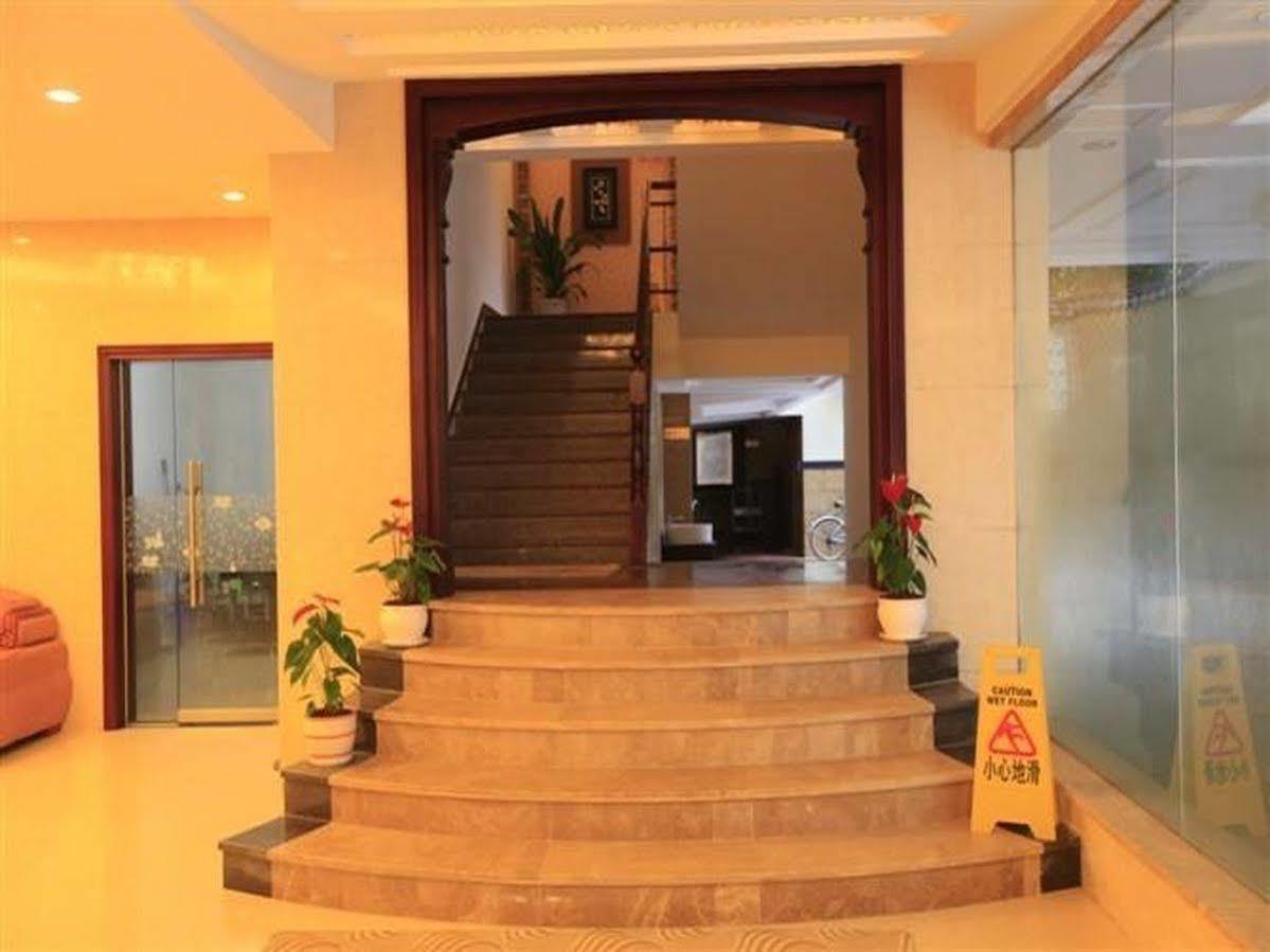 Yangshuo Hua Xiang Man Ting West Street Hotel Exterior foto